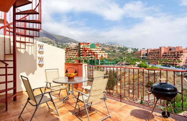 Apartment - 2 Bedrooms with Pool, WiFi and Sea views - 107993 - Photo 12