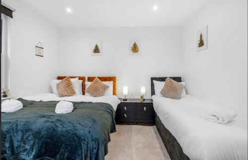 2 Bedroom Flat By Key Light Properties Short Lets & Serviced accommodation two minutes walk from Canada Water Station - Great for Contractors, Group and Family - Foto 62