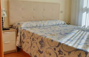 Acogedor Apartamento en Oviedo Frente al HUCA - Foto 2