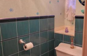 Family home - Photo 14