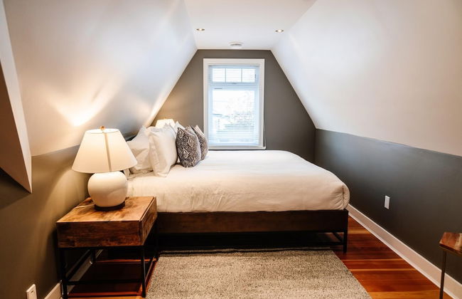 Dt Hot Tub Sauna Huge Yard - Photo 27