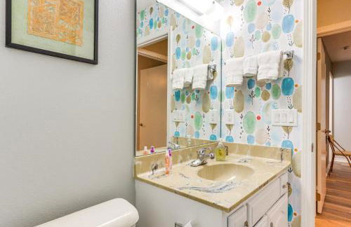 Hot Tub and Fire Pit Holiday Island Getaway! - Foto 12