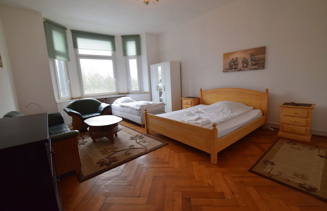 Tolstov-Hotels Large 3,5 Room Apartment - Foto 1