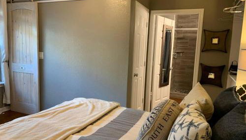 Island Escape|Sunsets| HotTub| Lake|Free Parking - Foto 3