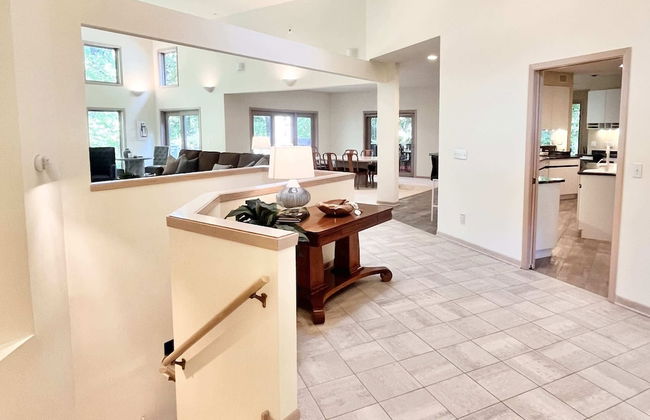 Spacious 4 BDR Home in Desirable Abbey Springs! - Foto 49