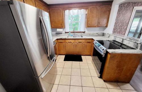 4-Bedroom House Close to Beach - Foto 8