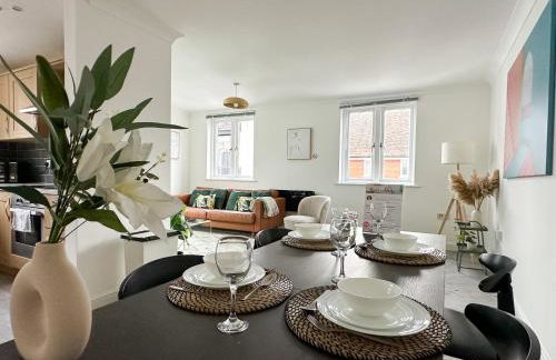 Luxury 2 Bedroom City Centre Apartment - Secure Parking - Amazing location! - Foto 9