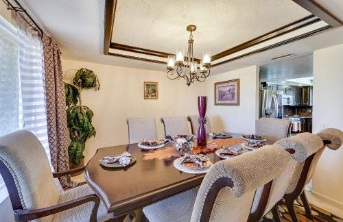 Spacious Apple Valley Home with Pool and Yard! - Foto 8