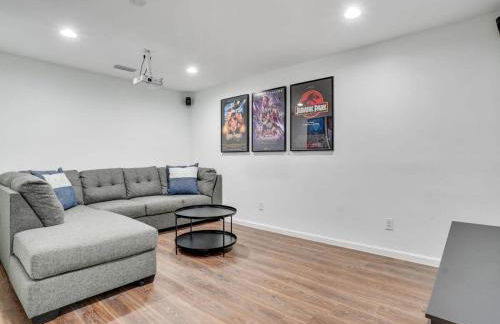 Modern Rustic Oasis Games Cinema UTD Plano Frisco - Photo 14