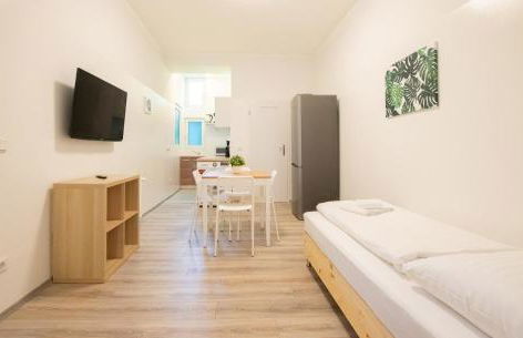 Tolstov Apartments - 1 or 3 Room Apartments - 20 Min Messe DUS and Old Town DUS - Foto 24