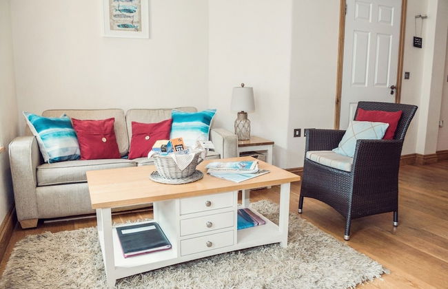 Padstow Breaks - Duke House - Photo 22