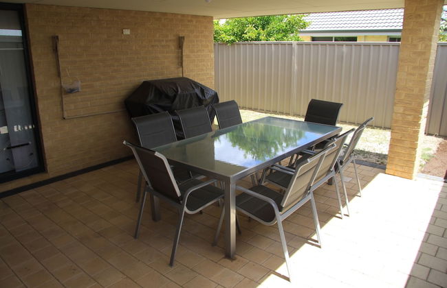 Southern River Family Accommodation - Foto 28