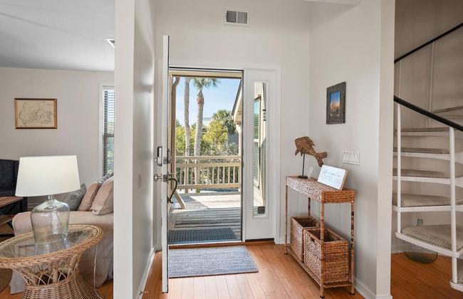 112 Capt John Fripp Villa - Photo 12