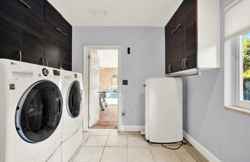 HUGE Outdoor soccer 4BR HEATED Pool house near Las Olas - Foto 16