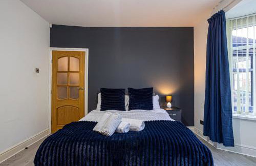 Newly Refurbed 5 Bed House for Contractors, Families & Relocation- Cosely Wolverhampton - Foto 11