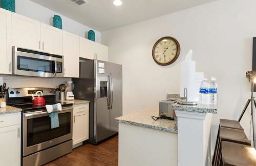 Lucaya Village Resort 4 Bedroom TownHome 4 Townhouse by RedAwning - Foto 14