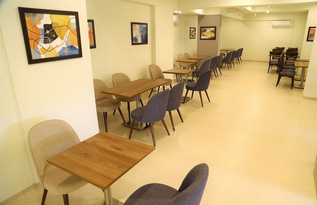 STARLIT SUITES SHIRDI - Foto 26