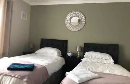 By Buildersbeds - Hill House 3 Bedrooms - Foto 20