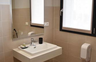 Baia delle Rose Holiday Apartments - Photo 50