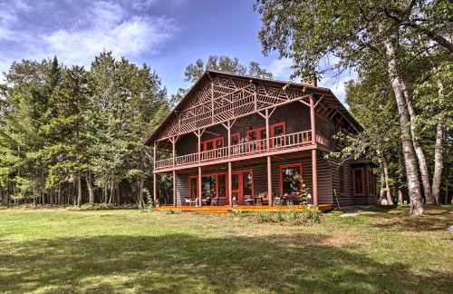 Restored Historic Saranac Lake Home Lake Access! - Foto 2