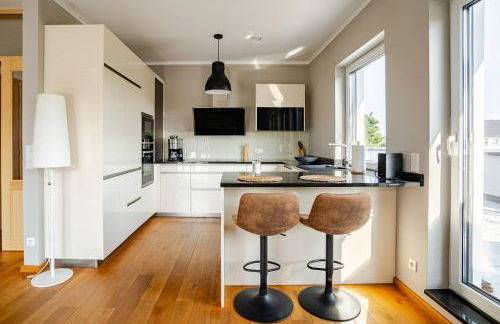 Luxuriöse Wohnung mit Terrasse und Balkon - 24h Check-In - Foto 15