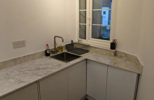 Lovely Stable mews in hidden location - Photo 7