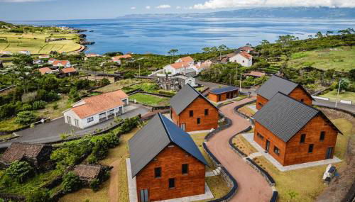 Cabanas do Pico 1B - Photo 2