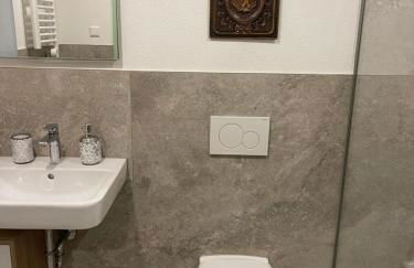 NEU Goldstadt Gallery City Suite Zentrum Pforzheim am Schlössle - Foto 40