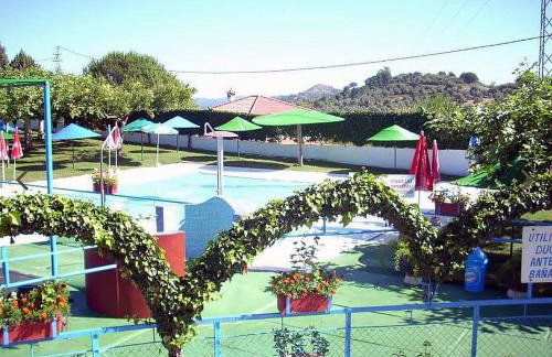LAS CABAÑAS DEL LAGO más pase piscina las 2 columnas Del 1 junio 2026 al 30 agosto 2026 - Foto 117