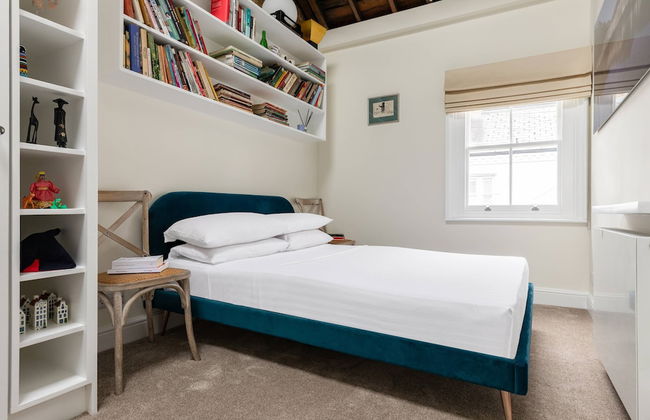 Codrington Mews III by Onefinestay - Photo 12