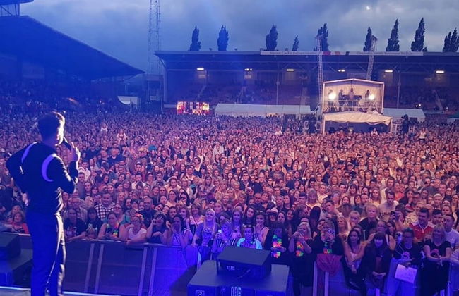 Wrexham Central Stay Apartment Six - Photo 29