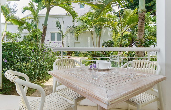 Le Beachclub Serviced Apartments and Villas - Photo 60