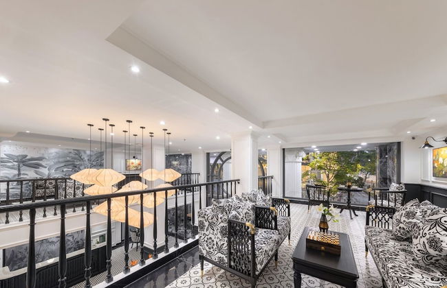 CityHouse - El Pino Realm - Photo 4