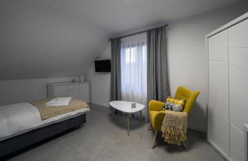 KP Claudia - Foto 29