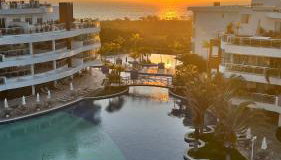 Cobertura em Resort Pé na Areia com Piscina Hidro - Foto 2