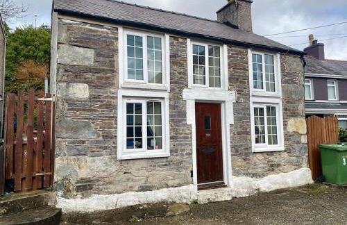 Snowdrop Stone Detached Cottage - Photo 2