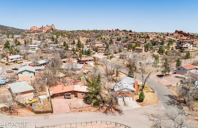 Mtn Dream! Fireplace, Patio & Hot Tub 4BR - Photo 44