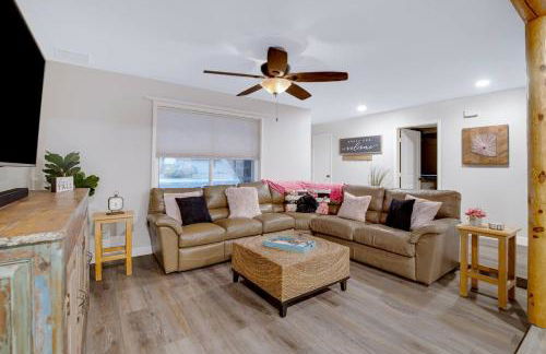 Free heated pool!/Gorgeous 4 BR spring break home - Foto 68