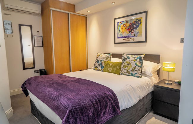 Pod Rooms - Nell Gwynn House Apartments - Photo 56