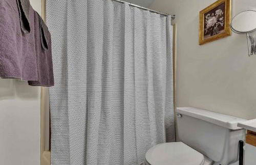 Updated Ski In Ski Out Condo Holiday Valley - Foto 33