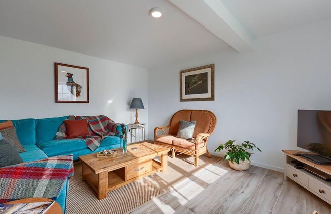 Dalveich Cottage W/hot tub & Stunning Views - Photo 22