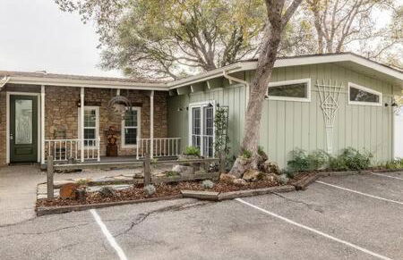 Black Bear Haven Hot tub Pool table BBQ Darts - Foto 41