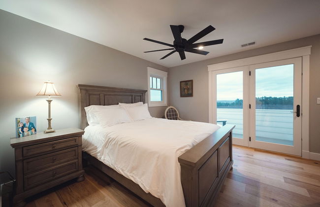 Ann Riley Farmhouse Yuba Vineyards - Foto 3