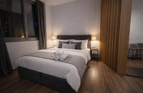 Piraeus Port Luxury Suites No1 - Foto 25
