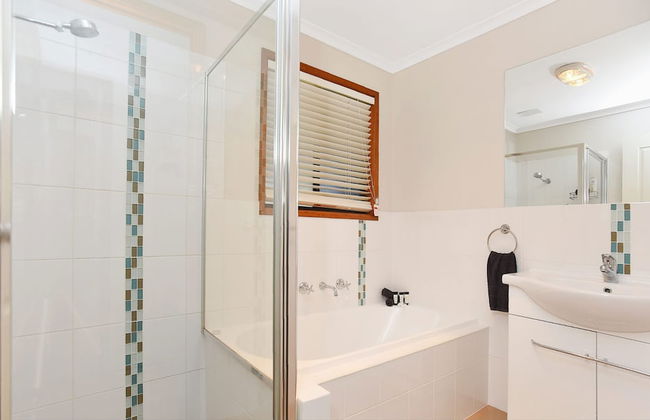 Goolwa Blue Escape - Beach Spacious Wi-fi - Photo 14