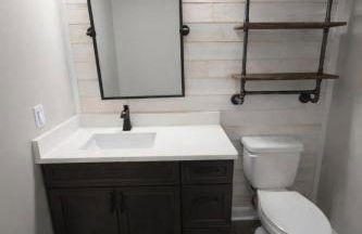 Spacious 6Bed Woodland Retreat with Movie Room & Deck - Foto 10