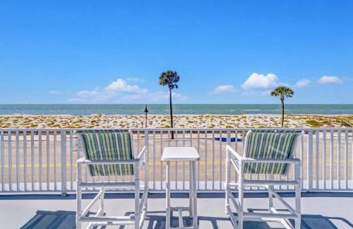 Pass-A-Grille Beach Retreat Unit 8 - Photo 4