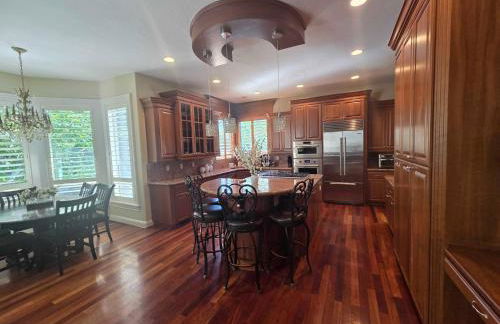 Luxury Family Estate Near PDX, Theater, Sauna & Game Room - Foto 28