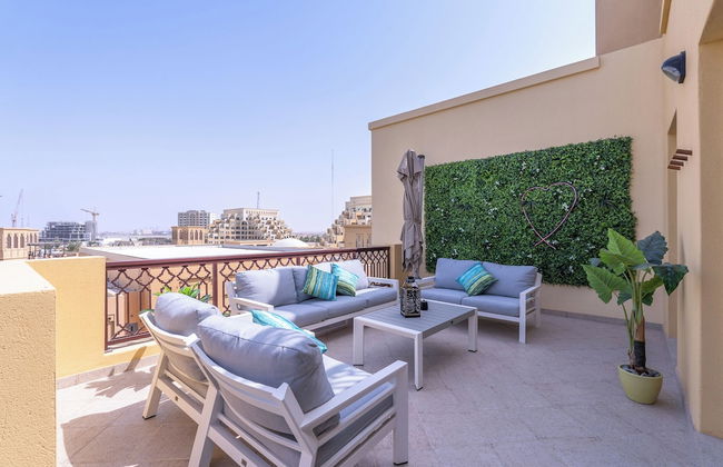 Contemporary Living by The Sea 2BD New Listing - Foto 37