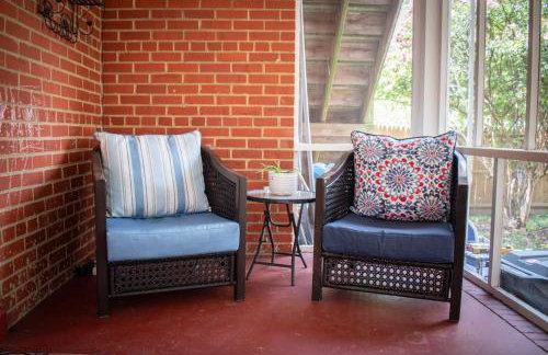 Charming 3BR Apartment in the Heart of Richmond - Foto 22